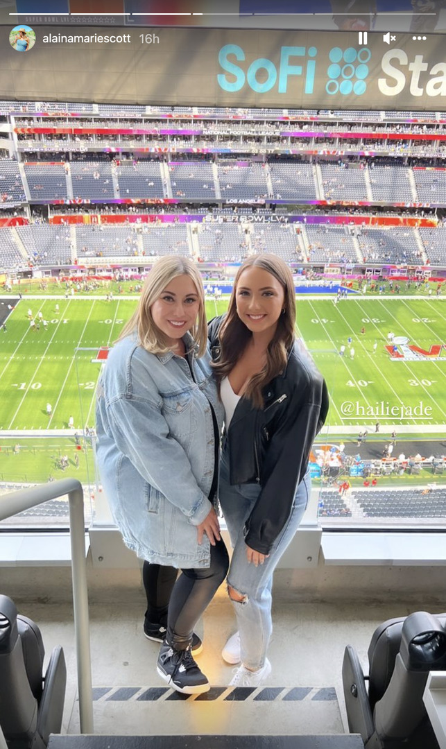 Hailie Scott &Amp; Alaina Mathers Show Their Support For Dad During Eminem'S Super Bowl 2022 Halftime Show, Yours Truly, News, June 9, 2023
