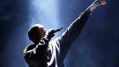 A Frustrated Kanye West Throws Mic. Following Sound Malfunction During ‘Donda 2’ Listening Party, Yours Truly, Donda 2, October 4, 2022