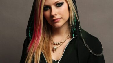 Avril Lavigne &Quot;Love Sux&Quot; Album Review, Yours Truly, Avril Lavigne, December 4, 2023