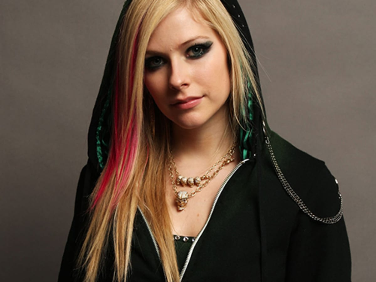 Avril Lavigne, Yours Truly, Artists, February 22, 2024