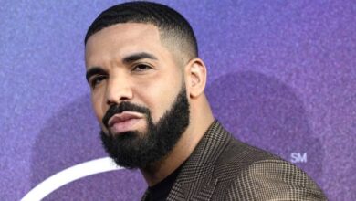 Drake Shocks Fan With A Stack Of $10,000 For Birthday, Yours Truly, Artists, December 7, 2022