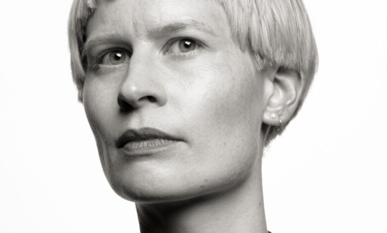 Jenny Hval &Quot;Classic Objects&Quot; Album Review, Yours Truly, Reviews, August 13, 2022
