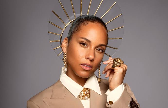 Alicia Keys Performs Her Hit Song, &Quot;Empire State Of Mind&Quot; At The Queen'S Jubilee Celebration &Amp; Brits Are Left Puzzled, Yours Truly, News, October 4, 2023