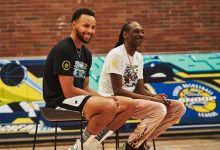 Stephen Curry Gets A Deathrow Chain Blessing From Snoop Dogg, Yours Truly, News, November 30, 2023