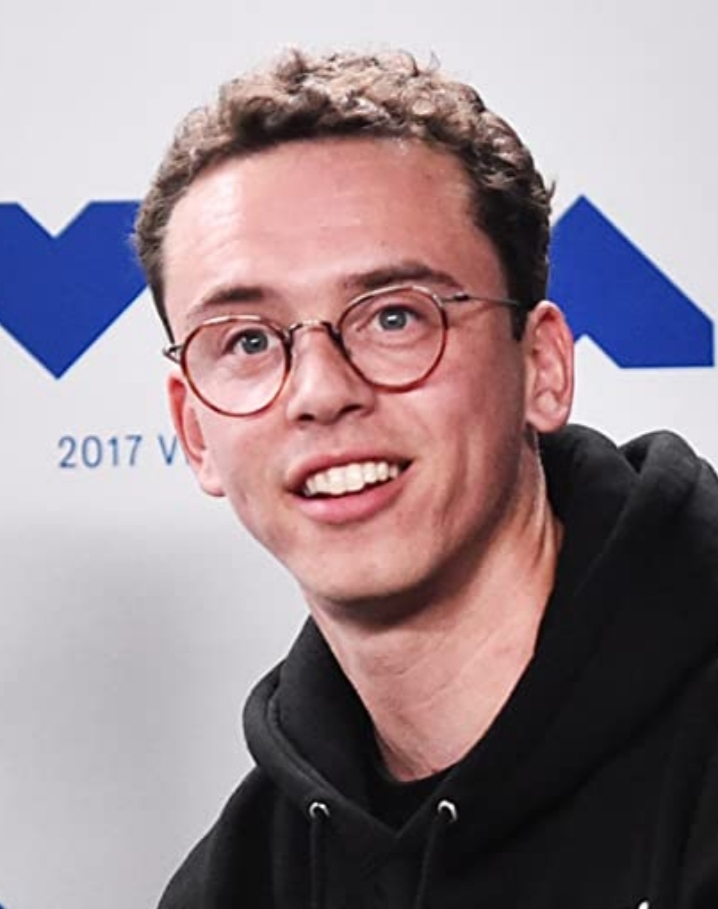Watch Logic Charm Fans By Bringing Disabled Fan On Stage, Yours Truly, News, June 10, 2023