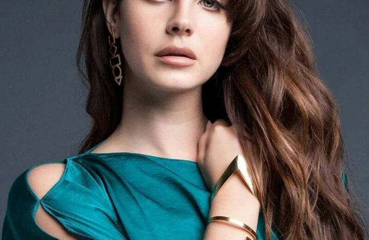 Lana Del Rey Biography: Age, Net Worth, Boyfriend, Merch, Height, Family &Amp; Books, Yours Truly, Artists, September 24, 2022