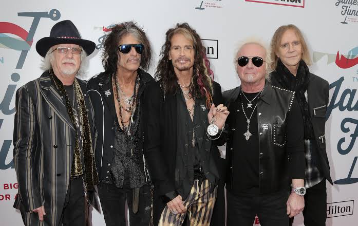 On Their First Performance Following Steven Tyler'S Rehab Stint, Aerosmith Sounded Like This, Yours Truly, News, December 9, 2022