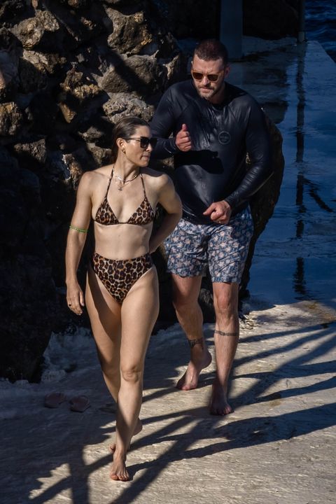 During Their Romantic Vacation In Tuscany, Jessica Biel And Justin Timberlake Share A Kiss In The Water, Yours Truly, News, November 28, 2023