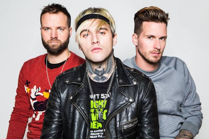 Highly Suspect &Quot;The Midnight Demon Club&Quot; Album Review, Yours Truly, Reviews, September 26, 2023