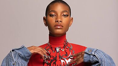 Watch Willow Smash Guitar Through Tv Set While Performing &Quot;Curious/Furious&Quot; &Amp; &Quot;Ur A Stranger&Quot; For &Quot;Snl&Quot;, Yours Truly, Willow Smith, November 28, 2023
