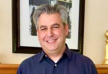 Ben Feigin, Executive Producer Of &Quot;Schitt'S Creek,&Quot; Passes Away At 47, Yours Truly, News, November 29, 2023