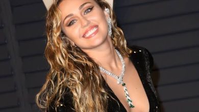 Why Miley Cyrus Has Cut Off Family Members And Disappeared Through Her Parents' Messy Divorce Is Because &Quot;She'S Reevaluating Her Life,&Quot; According To A Source, Yours Truly, Miley Cyrus, May 28, 2023