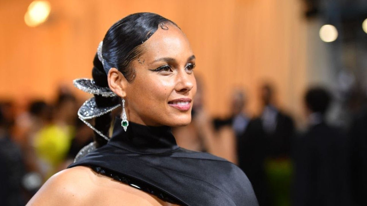 Alicia Keys Has Been Accused By A Choreographer Of Canceling Her World Cup Performance &Quot;At Last Minute&Quot;, Yours Truly, News, December 2, 2023