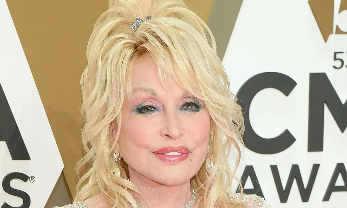 Dolly Parton And A Louisville Illustrator To Collaborate On A New Children'S Book, Yours Truly, News, February 26, 2024