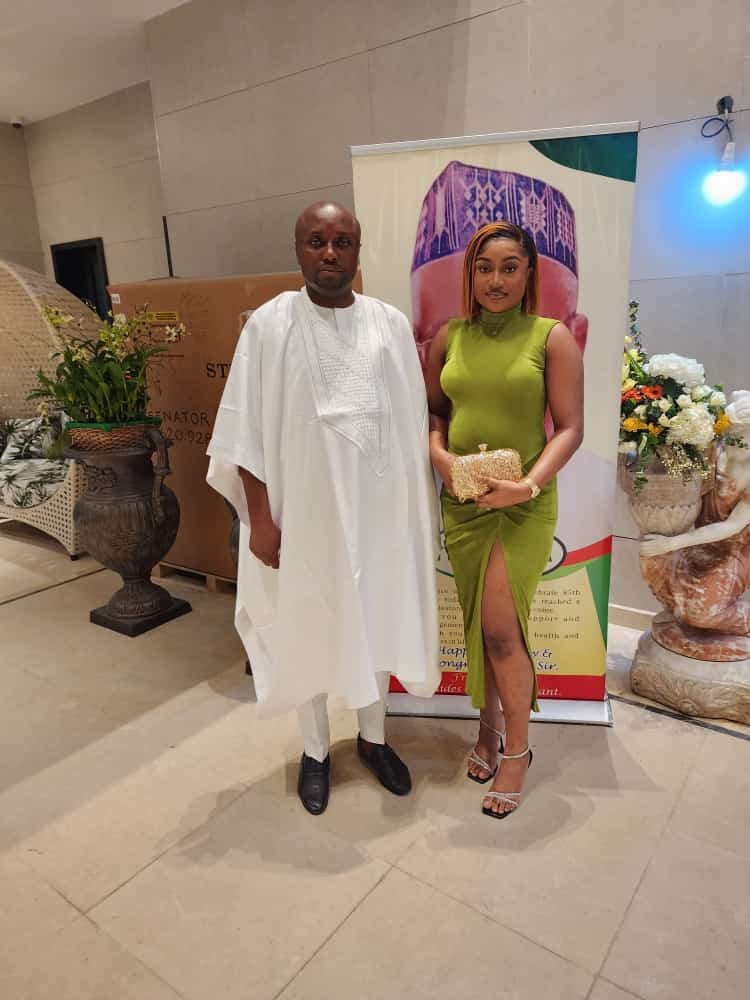 Fans Applaud Isreal Dmw As His New Post Reveals Wife'S Protruding Belly, Yours Truly, News, December 1, 2023
