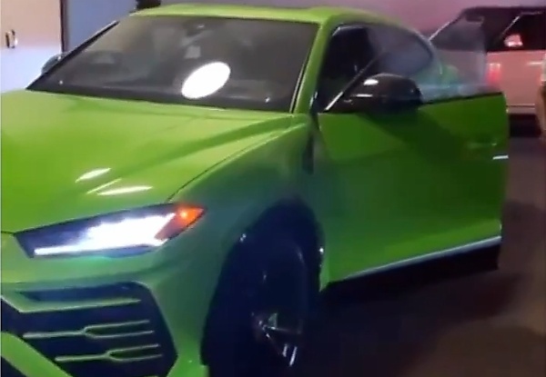 Wizkid Arrives In Lagos In A Brand-New Lamborghini Urus Before His Lagos Concert, Yours Truly, News, March 20, 2023