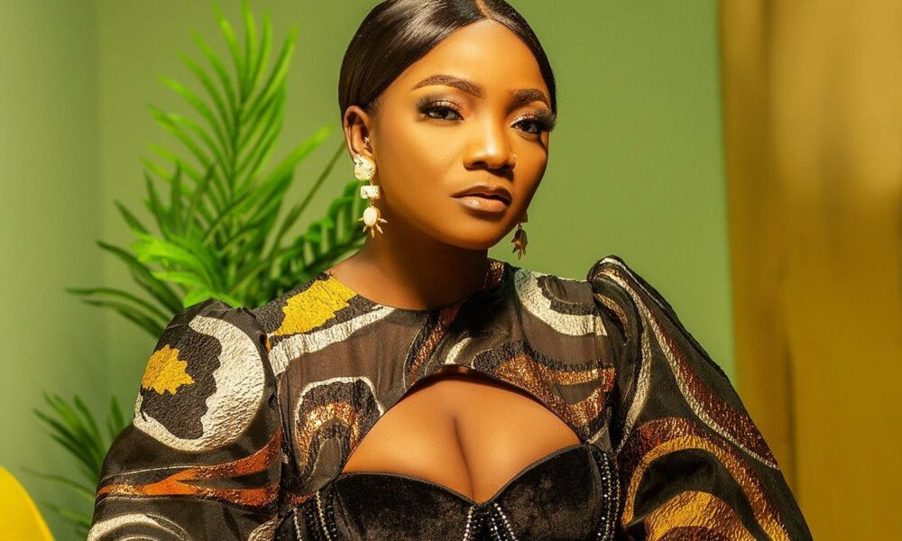 Simi'S 35Th Birthday Bash With Unknown Man Sparks Fan Reactions, Yours Truly, News, February 29, 2024