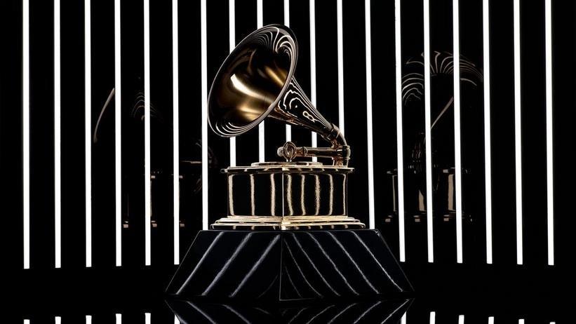 Grammy Awards 2023: Burna Boy Loses Out In Both Nominated Categories, While Tems Bags Her First Grammy, Yours Truly, News, May 28, 2023