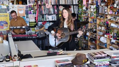 Anna Tivel Mesmerizes In Npr Tiny Desk Debut, Yours Truly, Anna Tivel, May 5, 2024