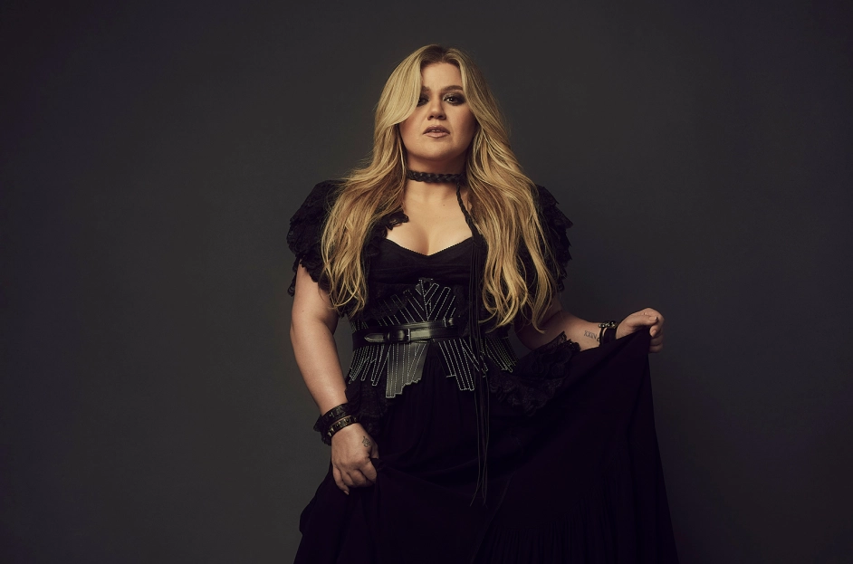 Kelly Clarkson &Quot;Chemistry&Quot; Album Review, Yours Truly, Reviews, May 16, 2024