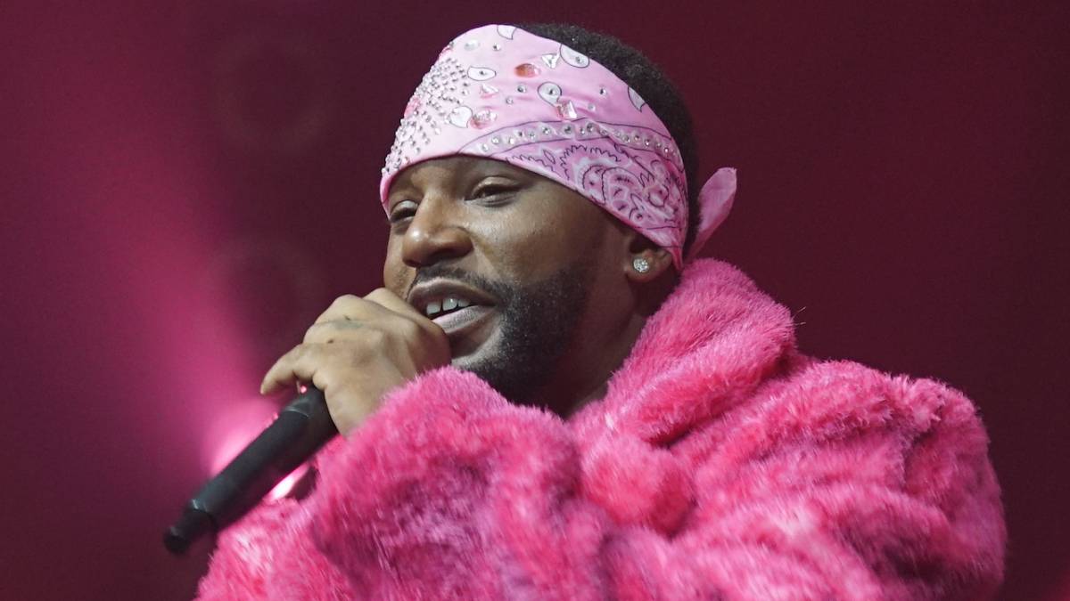 Cam'Ron Responds To Claims That He Is Gay Because He Wears Pink Clothes, Yours Truly, News, February 23, 2024
