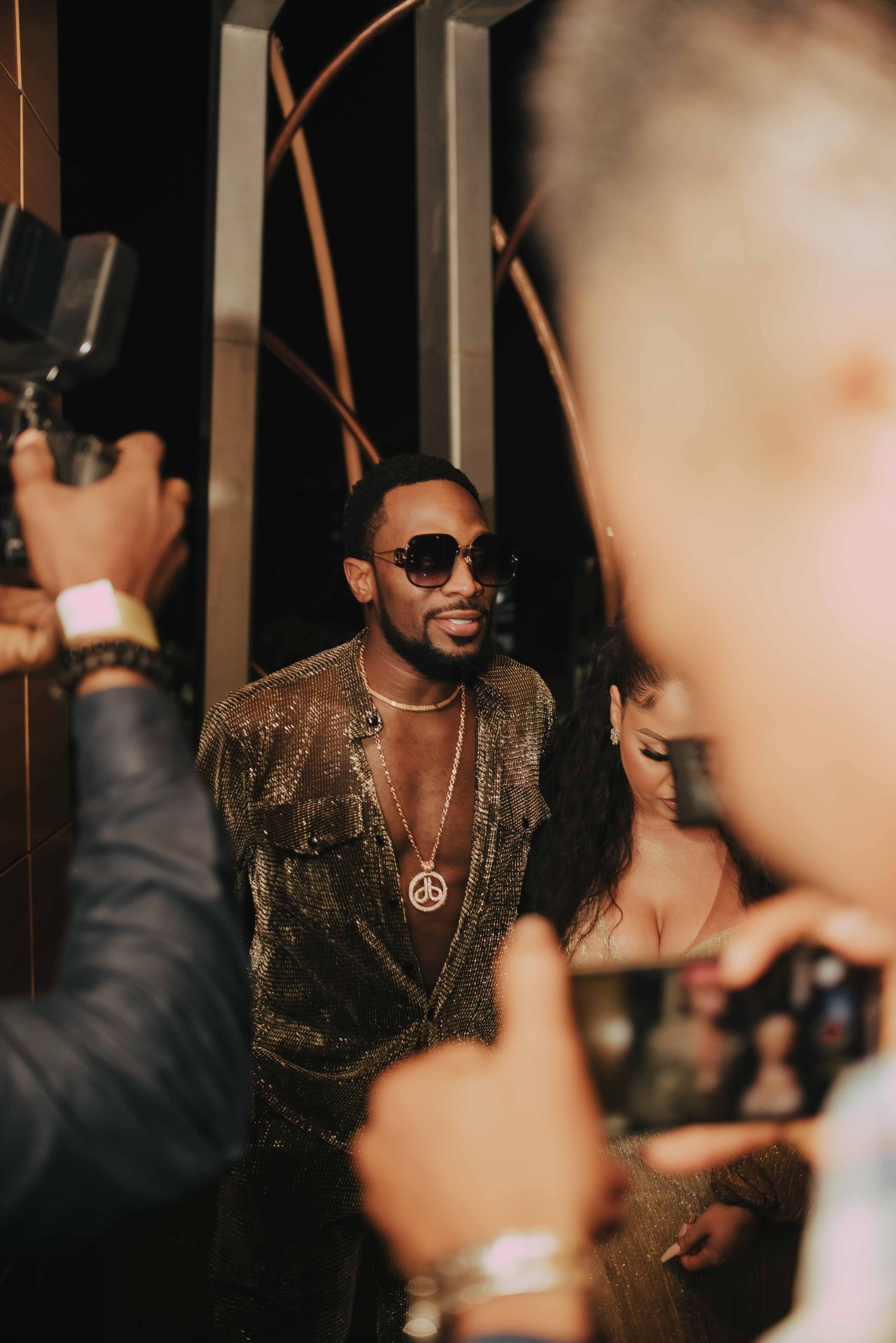 D’banj Plays &Quot;Benefactor,&Quot; Gifts Viral &Quot;$1 Woman&Quot; N2 Million Naira In His House, Yours Truly, News, May 2, 2024