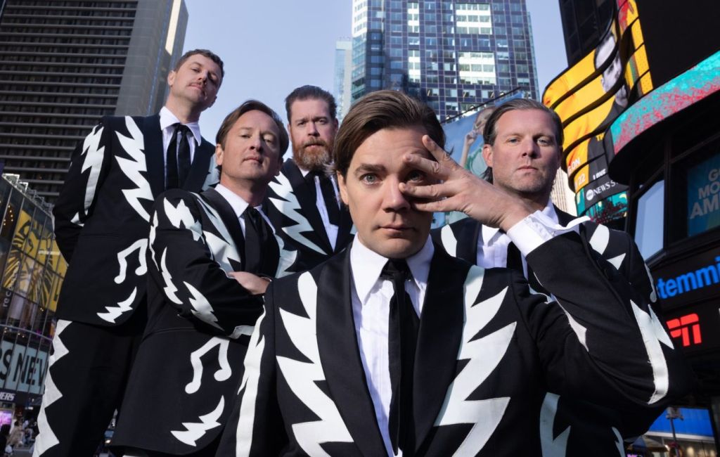 The Hives &Quot;The Death Of Randy Fitzsimmons&Quot; Album Review, Yours Truly, Reviews, November 29, 2023