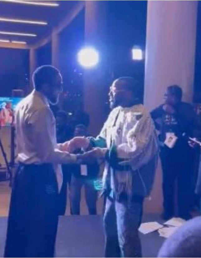 Dbanj And Davido Share &Quot;Baba Ibeji&Quot; Moment At Trace Awards; Fans React To Video, Yours Truly, News, April 28, 2024