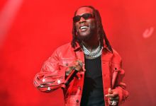 Burna Boy Shows Off His New $1 Million Diamond Chain, Yours Truly, News, March 4, 2024