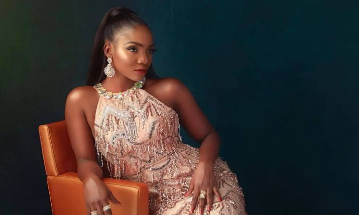 Simi Responds To A Fan Critic Who Called Her New Single &Quot;Lazy&Quot;, Yours Truly, News, May 19, 2024