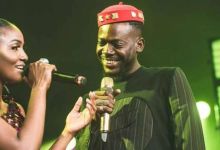 Simi Takes A Playful Jab At Adekunle Gold On Stage Over His Female Dancers, Yours Truly, News, May 19, 2024