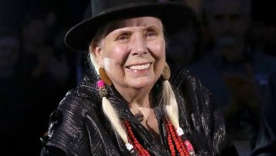 Joni Mitchell Brings Her Music Library Back To Spotify After Boycotting The Streaming Service In 2022, Yours Truly, Joni Mitchell, May 14, 2024